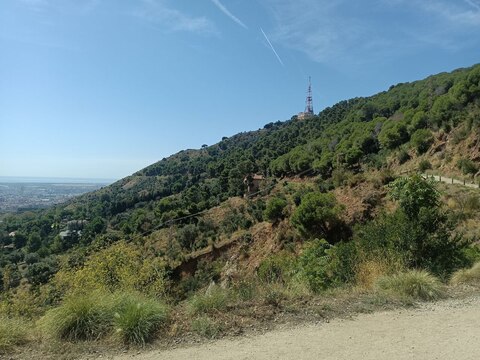 Vista de la Carretera de les aigües, Barcelona